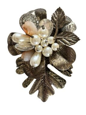 Jade and Jasper Brock in 3 Dimensional Style with Pearls Petals Crystal